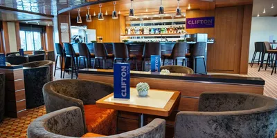 Clifton Lounge