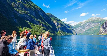 Cruise banner