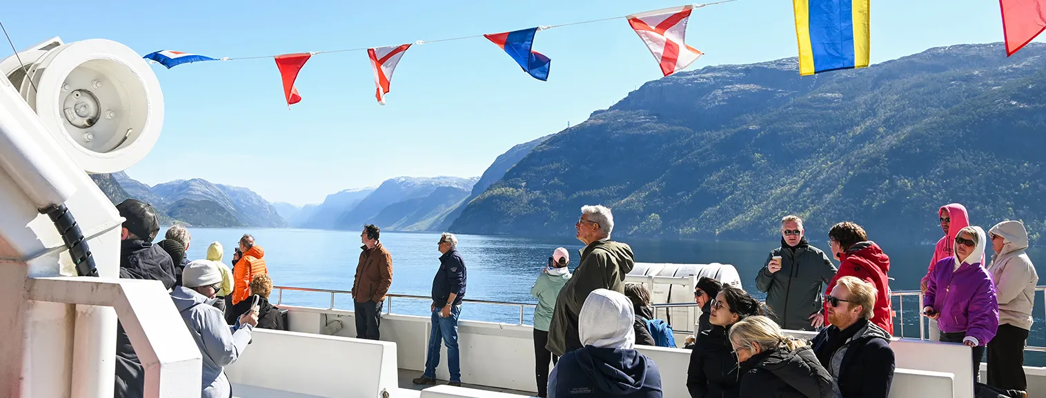 cruise vaction banner