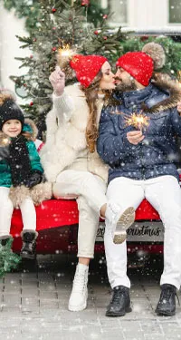 similar-blogs-Best New York Christmas Package Deals for a Magical Family Holiday